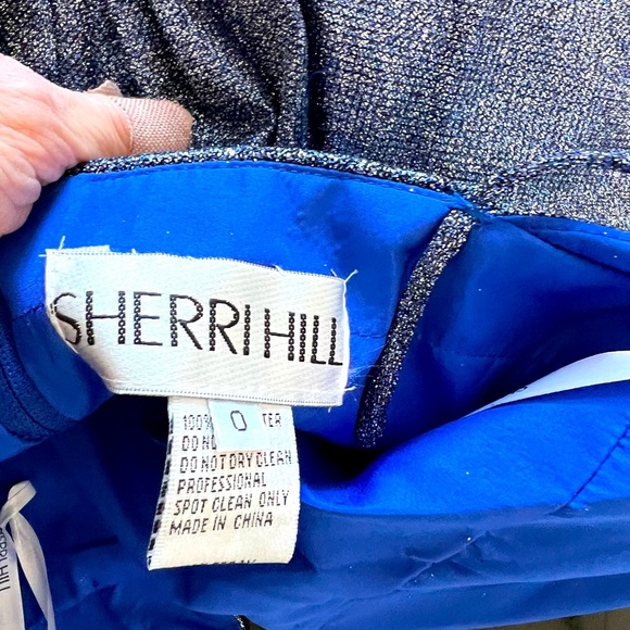 NWT Sherri Hill shimmery Blue party dress- fit and flare. Size 0 - Picture 8 of 14